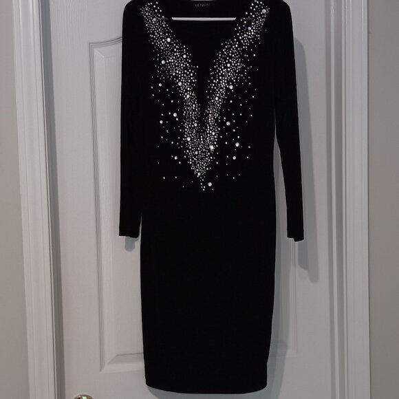 Venus Dresses & Skirts - Womans Venus black dress